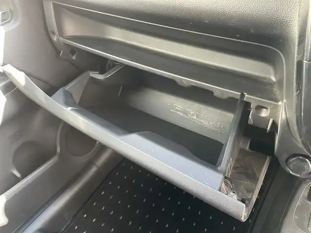 三菱 ミラージュ G 群馬県 2014(平26)年 4.2万km ピレネーブラック 純正SDナビゲーション/（CD/DVD/SD/BT/フルセグTV）/バックカメラ/ETC/アイドリングストップ/ハロゲンライト/オートライト/ヘッドライトレベライザー/プッシュスタート/ドアバイザー/電格ミラー/純正フロアマット/純正ホイールキャップ