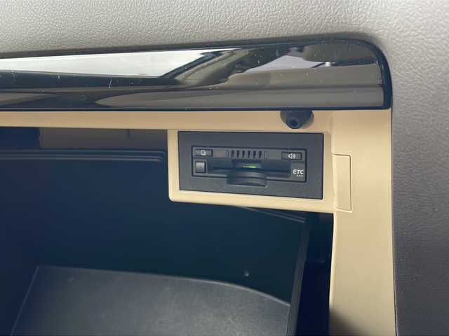 トヨタ ランドクルーザー プラド TX 福島県 2017(平29)年 13.9万km ホワイトパールクリスタルシャイン ５人乗り　純正ナビ　バックＣ　フルセグ　ＢＴ　ＤＡＣ　ビルトインＥＴＣ　ワイパーデザイアー　電格ミラー　ＬＥＤヘッドライト　フォグランプ　オートライト　スマートキー　スペアキー　純正エンスタ　ステリモ