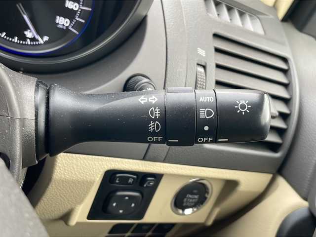 トヨタ ランドクルーザー プラド TX 福島県 2017(平29)年 13.9万km ホワイトパールクリスタルシャイン ５人乗り　純正ナビ　バックＣ　フルセグ　ＢＴ　ＤＡＣ　ビルトインＥＴＣ　ワイパーデザイアー　電格ミラー　ＬＥＤヘッドライト　フォグランプ　オートライト　スマートキー　スペアキー　純正エンスタ　ステリモ