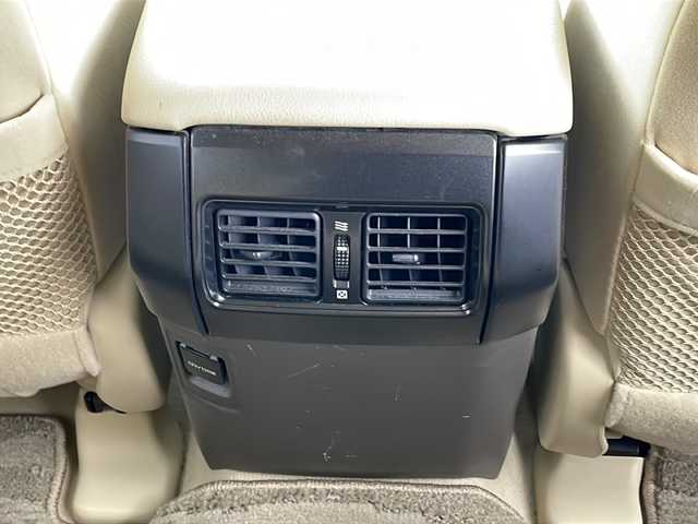 トヨタ ランドクルーザー プラド TX 福島県 2017(平29)年 13.9万km ホワイトパールクリスタルシャイン ５人乗り　純正ナビ　バックＣ　フルセグ　ＢＴ　ＤＡＣ　ビルトインＥＴＣ　ワイパーデザイアー　電格ミラー　ＬＥＤヘッドライト　フォグランプ　オートライト　スマートキー　スペアキー　純正エンスタ　ステリモ