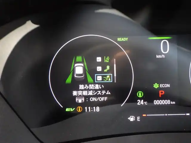 ホンダ ヴェゼル ハイブリッド e:HEV Z 千葉県 2025(令7)年 0.1万km未満 クリスタルブラックパール e:HEV Z　3VC4AZ　Honda CONNECTディスプレー+ETC2.0車載器+ワイヤレス充電器(220/000)/ホンダセンシング/・衝突軽減ブレーキ（CMBS）/・車線維持支援システム（LKAS）/・アダプティブクルーズコントロール（ACC）/・誤発進抑制機能/・後方誤発進抑制機能/・ブラインドスポットインフォメーション/パワーバックドア/ハーフレザーシート/前席シートヒーター/純正コネクトナビ/地デジTV/【Bluetooth接続】/【Apple CarPlay　Android Auto対応】/バックカメラ/革巻きステアリング/ステアリングスイッチ/ETC（2.0）/LEDヘッドライト/フォグライト/ウインカーミラー/コーナーセンサー/純正18インチアルミホイル/サイド/カーテンエアバッグ/Honda スマートキー