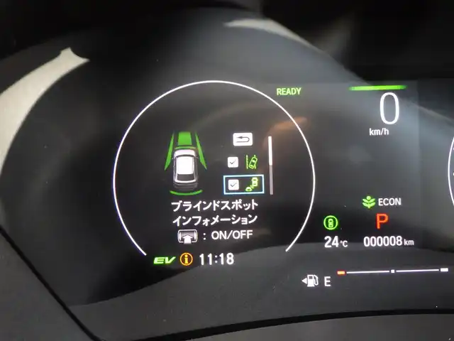 ホンダ ヴェゼル ハイブリッド e:HEV Z 千葉県 2025(令7)年 0.1万km未満 クリスタルブラックパール e:HEV Z　3VC4AZ　Honda CONNECTディスプレー+ETC2.0車載器+ワイヤレス充電器(220/000)/ホンダセンシング/・衝突軽減ブレーキ（CMBS）/・車線維持支援システム（LKAS）/・アダプティブクルーズコントロール（ACC）/・誤発進抑制機能/・後方誤発進抑制機能/・ブラインドスポットインフォメーション/パワーバックドア/ハーフレザーシート/前席シートヒーター/純正コネクトナビ/地デジTV/【Bluetooth接続】/【Apple CarPlay　Android Auto対応】/バックカメラ/革巻きステアリング/ステアリングスイッチ/ETC（2.0）/LEDヘッドライト/フォグライト/ウインカーミラー/コーナーセンサー/純正18インチアルミホイル/サイド/カーテンエアバッグ/Honda スマートキー