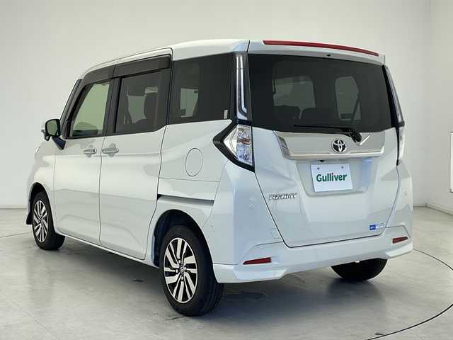 トヨタ ルーミー カスタムG 千葉県 2021(令3)年 4.6万km パールホワイトⅢ 純正9インチディスプレイオーディオ/　（Bluetooth/USB/iPod/フルセグTV）/衝突被害軽減システム/レーンキープアシスト/コーナーセンサー（後ろのみ）/レーダークルーズコントロール/バックカメラ/純正ビルトインETC/両側パワースライドドア/アイドリングストップ/電動パーキングブレーキ/ブレーキホールド/パワーモード/パワーステアリング/純正フロアマット/オートハイビーム/LEDヘッドライト/純正14インチアルミホイール/保証書/記録簿/取扱説明書