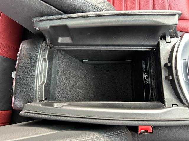 メルセデス・ベンツ ＧＬＣ２２０ d 4マチック クーペ スポーツ 本革 埼玉県 2018(平30)年 6.5万km ダイヤモンドホワイト 黒赤革コンビシート/サンルーフ/純正HDDナビ/(Bluetooth/USB/CD/フルセグ)/シートヒーター/レーダーセフティＰＫＧ/ヘッドアップディスプレイ/ＬＥＤヘッドライト/パワーバックドア/全方位カメラ/ブルメスターサウンド