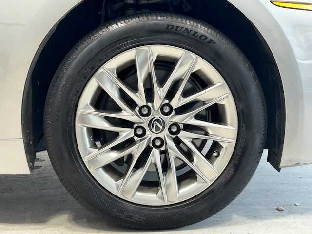 レクサス ＬＳ 500h Iパッケージ 宮城県 2018(平30)年 7万km ソニックチタニウム ワンオーナー/純正ナビ/全周囲カメラ/フルセグ/Bluetooth/CD/DVD/BD/シートヒーター/シートクーラー/パワーシート/シートメモリー/HUD/BSM/ETC/パワートランク