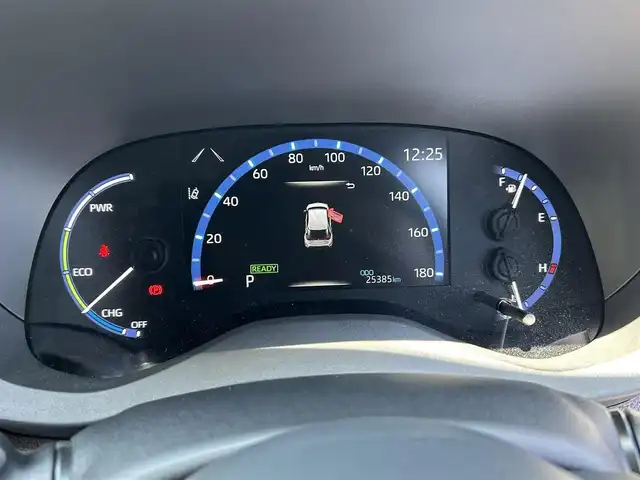 トヨタ ヤリスクロス ハイブリッド Z 茨城県 2023(令5)年 2.6万km ブラックマイカ/プラチナホワイトパールマイカ ワンオーナー/モデリスタフルエアロ/純正ディスプレイオーディオ/　（CD/BT/フルセグ/USB）/バックカメラ/トヨタセーフティセンス/ETC/ドライブレコーダー/レーダークルーズコントロール/前席パワーシート/前席シートヒーター/純正フロアマット/ハーフレザーシート/ハンドルヒーター/LEDヘッドライト/純正18inAW/スマートキー/ステアリングスイッチ/保証書/取扱説明書/スペアキー/社外ホイールスタットレスタイア4本セットあり