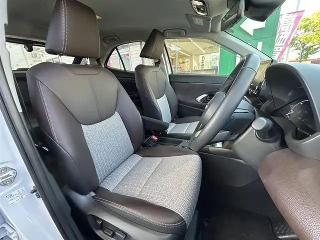 トヨタ ヤリスクロス ハイブリッド Z 茨城県 2023(令5)年 2.6万km ブラックマイカ/プラチナホワイトパールマイカ ワンオーナー/モデリスタフルエアロ/純正ディスプレイオーディオ/　（CD/BT/フルセグ/USB）/バックカメラ/トヨタセーフティセンス/ETC/ドライブレコーダー/レーダークルーズコントロール/前席パワーシート/前席シートヒーター/純正フロアマット/ハーフレザーシート/ハンドルヒーター/LEDヘッドライト/純正18inAW/スマートキー/ステアリングスイッチ/保証書/取扱説明書/スペアキー/社外ホイールスタットレスタイア4本セットあり