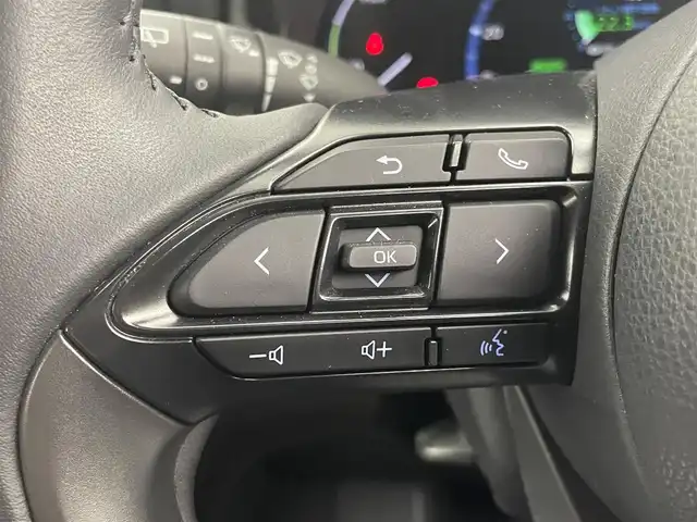 トヨタ ヤリスクロス ハイブリッド Z 埼玉県 2023(令5)年 2.6万km ブラックマイカ/プラチナホワイトパールマイカ モデリスタフルエアロ/純正ディスプレイオーディオ/　（CD/BT/フルセグ/USB）/バックカメラ/トヨタセーフティセンス/ETC/ドライブレコーダー/レーダークルーズコントロール/前席パワーシート/前席シートヒーター/純正フロアマット/ハーフレザーシート/ハンドルヒーター/LEDヘッドライト/純正18inAW/スマートキー/ステアリングスイッチ/保証書/取扱説明書/スペアキー/社外ホイールスタットレスタイア4本セットあり