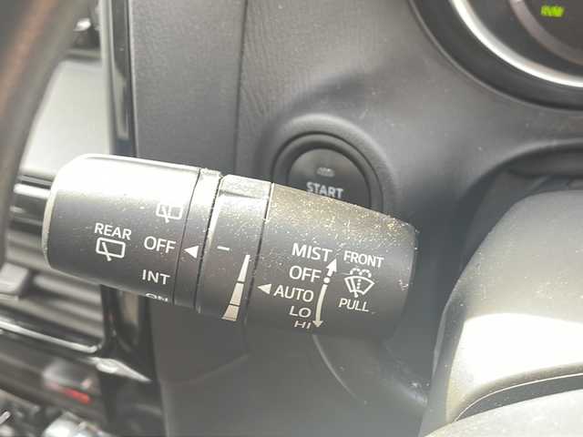 マツダ ＣＸ－５ XD 熊本県 2013(平25)年 9.1万km クリスタルホワイトパールマイカ (株)IDOMが運営する【じしゃロン熊本店】の自社ローン専用車両になりますこちらは現金またはオートローンご利用時の価格です。自社ローンご希望の方は別途その旨お申付け下さい/純正ナビ　ＣＤ　ＤＶＤ　フルセグ　ブルートゥース　/バックカメラ　/サイドカメラ　/クルーズコントローラー　/前後コーナーセンサー　/アイドリングストップ　/ビルトインＥＴＣ　/Ｗ＋サイドエアバッグ　/ＲＶＭ　/ＡＦＳ