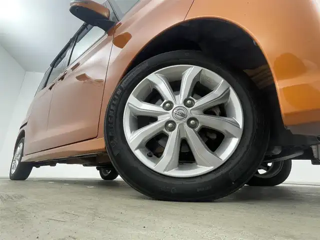 日産 デイズ ルークス ハイウェイスター Xターボ 岡山県 2019(平31)年 5.7万km プレミアムサンシャインオレンジ 純正ナビ/・（CD/BT/SD/フルセグTV）/エマージェンシーブレーキ　/アラウンドビューモニター/ＥＴＣ　/ＬＥＤヘッドライト　/ドライブレコーダー　/フルセグＴＶ　/Ｂｌｕｅｔｏｏｔｈ　/ＵＳＢ　/アイドリングストップ　/オートライト　/オートハイビーム/スマートキー/取扱説明書/シートバックテーブル/Rサンシェイド/ISOFIX/Rサーキュレーター/チルステ/シートリフター/ステアスイッチ