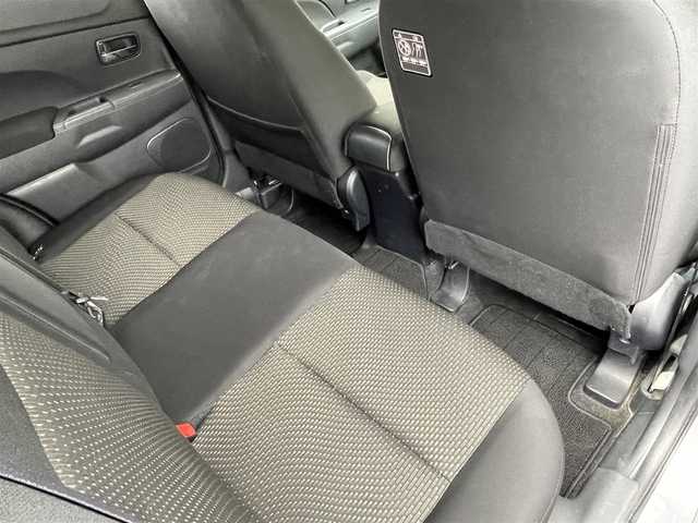 三菱 ＲＶＲ G 長野県 2013(平25)年 11.3万km ガンＭ 社外ナビ（CD、DVD、IPOD、AUX）/バックカメラ/ワンセグテレビ/社外ETC/アイドリングストップ/横滑り防止装置/盗難防止装置/純正フロアマット/ダブルエアバック/ハロゲンヘッドライト/純正ドアバイザー/社外スタッドレス積み込み/４WD/取扱説明書