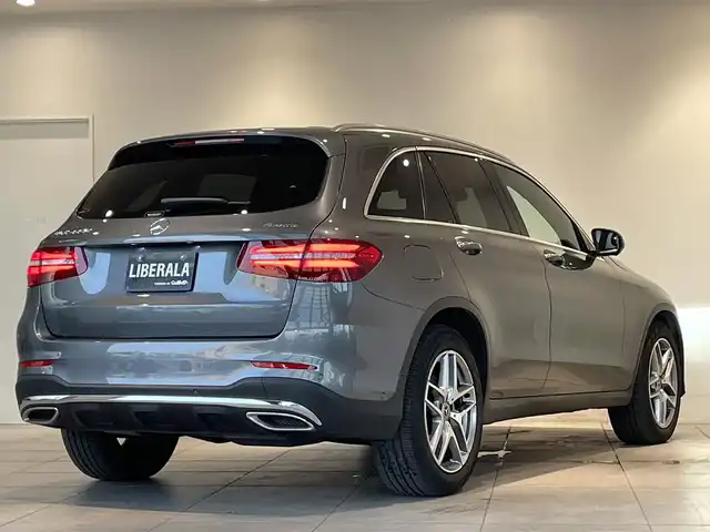 メルセデス・ベンツ ＧＬＣ２２０ d 4マチックスポーツ 愛知県 2019(平31)年 5.4万km セレナイトグレー パノラミックスライディングルーフ/Ｂｕｒｍｅｓｔｅｒサウンド　/後席カロッツェリア製モニター　/純正ナビ　/Ｂｌｕｅｔｏｏｔｈ　/３６０度カメラ　/フルセグＴＶ　/ＡＣＣ　/ＬＫＡ　/ＬＤＷ　/ＢＳＭ　/パワーシート　/シートヒーター/ETC/LEDヘッドライト/プッシュスタート/アイドリングストップ/ウィンカーミラー