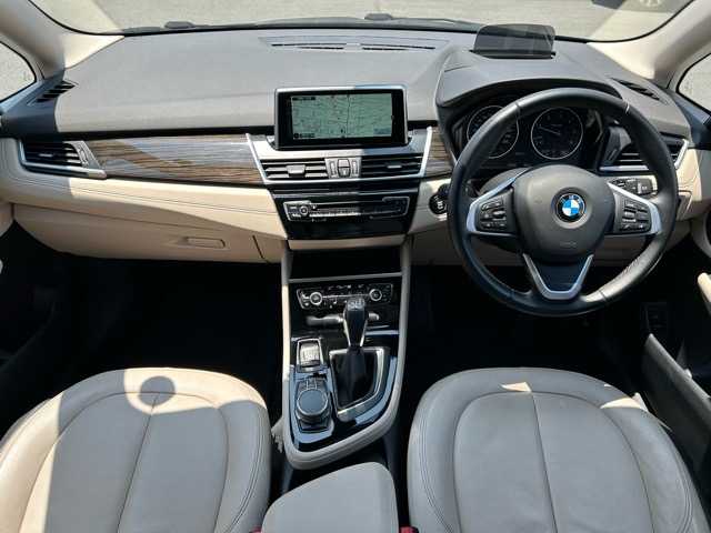 ＢＭＷ ２１８ｄ xDriveグランツアラー ラグジュアリー 静岡県 2017(平29)年 4.4万km メディテラニアンブルー アドバンスアクティブセーフティパッケージ/インテリジェントセーフティ /衝突軽減ブレーキACC/車線逸脱警告/ヘッドアップディスプレイ/オイスターレザーシート シートヒーター /前席パワーシート運転席メモリー機能/アルパインフリップダウンモニター/アンビエントライト /パワーバックドア /コンフォートアクセス/DSRCETC/リヤガラスフィルム施工