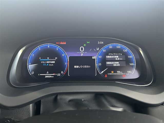 トヨタ ハリアー G 福島県 2023(令5)年 2.7万km プラチナホワイトパールマイカ 登録時走行距離：26928km/純正ナビ/（AM/FM/BT/フルセグTV/MiraCast）/バックカメラ/トヨタセーフティセンス/ ・LTA（レーントレーシングアシスト）/ ・PCS（プリクラッシュセーフティ）/ ・クリアランスソナー/ ・BSM（ブラインドスポットモニター）/ ・RCTA（リヤクロストラフィックアラート）/ ・PKSB（パーキングサポートブレーキ）/ ・RSA（ロードサインアシスト）/ビルトインETC/置くだけ充電/パワーアウトレット/プッシュスタート/電子インナーミラー（前後ドラレコ付）/ステアリングスイッチ/クルーズコントロール/パワーバックドア/ハーフレザー/パワーシート/ (D席）/ワイパーデアイサー/モデリスタフルエアロ/ビルトインETC2.0/パワーシート（運転席）/タイプC充電端子（前席2個/後席2個）/BSM/純正フロアマット/電動格納ミラー/ウィンカーミラー/ドアバイザー/純正18インチAW/純正LEDヘッドライト/フォグランプ/オートライト/オートマチックハイビーム/スマートキー/スペアキー×１/保証書/取扱説明書