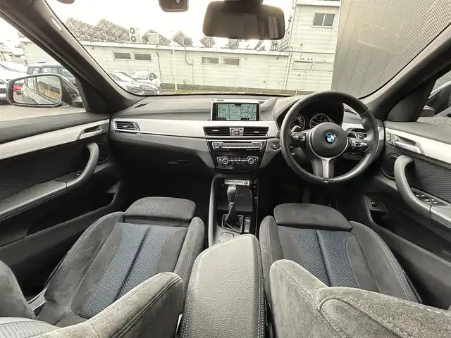 ＢＭＷ Ｘ１ xDrive 18d Mスポーツ 道東・釧路十勝 2019(令1)年 1.4万km サファイアブラックP 純正HDDナビ/BT/USB/シートヒーター(前席)/パワーバックドア/フットトランクオープナー/純正ドライブレコーダー(前後)/革巻ステアリング/リモコン/パドルシフト/プッシュスタート/スマートキー/LEDヘッドライト/オートライト/フロント/リアフォグライト/純正18インチAW/純正フロアマット/インテリジェントセーフティ/ミラーETC