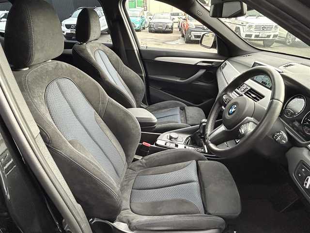 ＢＭＷ Ｘ１ xDrive 18d Mスポーツ 道東・釧路十勝 2019(令1)年 1.4万km サファイアブラックP 純正HDDナビ/BT/USB/シートヒーター(前席)/パワーバックドア/フットトランクオープナー/純正ドライブレコーダー(前後)/革巻ステアリング/リモコン/パドルシフト/プッシュスタート/スマートキー/LEDヘッドライト/オートライト/フロント/リアフォグライト/純正18インチAW/純正フロアマット/インテリジェントセーフティ/ミラーETC
