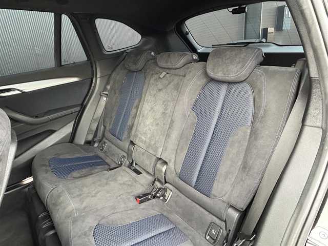 ＢＭＷ Ｘ１ xDrive 18d Mスポーツ 道東・釧路十勝 2019(令1)年 1.4万km サファイアブラックP 純正HDDナビ/BT/USB/シートヒーター(前席)/パワーバックドア/フットトランクオープナー/純正ドライブレコーダー(前後)/革巻ステアリング/リモコン/パドルシフト/プッシュスタート/スマートキー/LEDヘッドライト/オートライト/フロント/リアフォグライト/純正18インチAW/純正フロアマット/インテリジェントセーフティ/ミラーETC