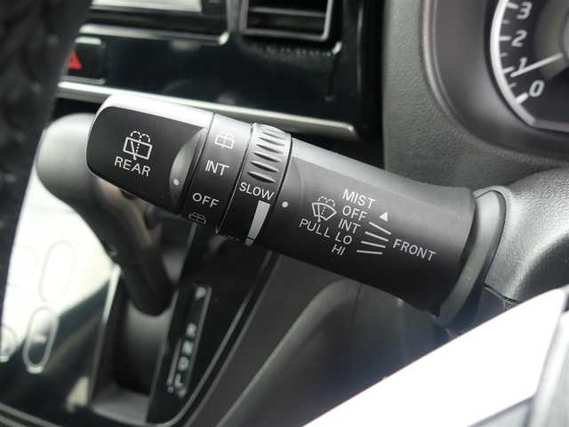 日産 デイズ ルークス ハイウェイスターターボ 千葉県 2015(平27)年 5.3万km ブラック 両側パワースライドドア/純正SDナビ/ワンセグTV/【DVD/CD再生機能】/アラウンドビューモニター/ドライブレコーダー/ETC/HIDヘッドライト/フォグライト/ウインカーミラー/純正15インチアルミホイル/インテリジェントキー