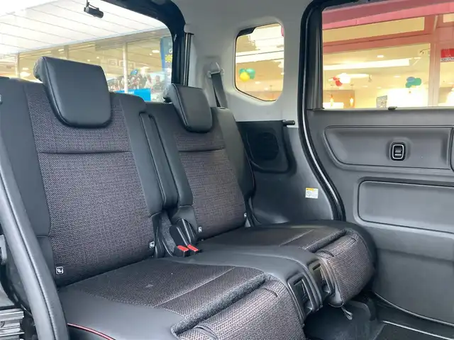 スズキ スペーシア カスタム HYBRID XS 長崎県 2024(令6)年 0.9万km ブルーイッシュブラックパール3 衝突被害軽減ブレーキ/両側パワースライドドア/ドライブレコーダー/メーカーOPナビ/・Bluetooth接続/・Apple Car Play/Android Auto/・フルセグTV/・USB/HDMI接続/全方位カメラ・バックカメラ/ヘッドアップディスプレイ/レーダークルーズコントロール/レーンキープアシスト/LEDオートヘッドライト/シーケンシャルウィンカー/電子パーキング/オートホールド機能/ハーフレザーシート/シートヒーター/ステアリングスイッチ/ステアリングヒーター/後席サーキュレーター/ETC/ISOFIX/後席USB充電ポート