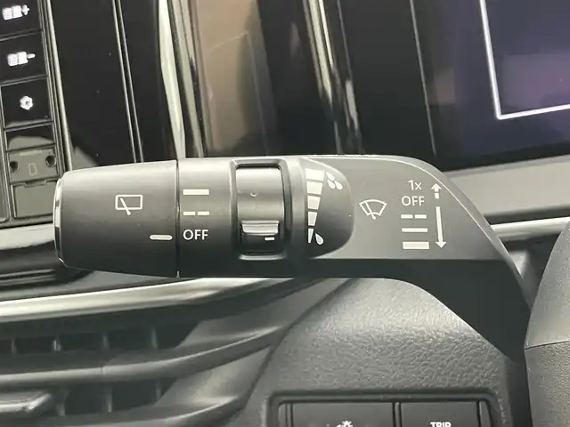 日産 ノート X 岡山県 2024(令6)年 0.8万km オーロラフレアブルーパール プロパイロット/純正9インチナビ　MM223D-L/地デジフルセグ/Bluetooth/SD/アラウンドビューモニター/インテリジェントルームミラー/LEDヘッドライト/エマージェンシーブレーキ/ビルトインETC2.0/純正フロアマット/オートライト /レーンキープアシスト/踏み間違い防止/ブラインドスポットモニター/前後コーナーセンサー/プッシュスタート /スマートキー/新車保証書/取扱説明書