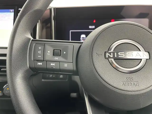 日産 ノート X 岡山県 2024(令6)年 0.8万km オーロラフレアブルーパール プロパイロット/純正9インチナビ　MM223D-L/地デジフルセグ/Bluetooth/SD/アラウンドビューモニター/インテリジェントルームミラー/LEDヘッドライト/エマージェンシーブレーキ/ビルトインETC2.0/純正フロアマット/オートライト /レーンキープアシスト/踏み間違い防止/ブラインドスポットモニター/前後コーナーセンサー/プッシュスタート /スマートキー/新車保証書/取扱説明書