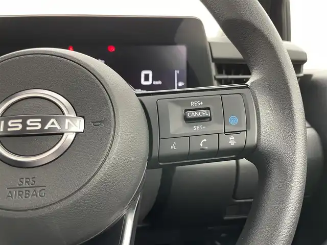 日産 ノート X 岡山県 2024(令6)年 0.8万km オーロラフレアブルーパール プロパイロット/純正9インチナビ　MM223D-L/地デジフルセグ/Bluetooth/SD/アラウンドビューモニター/インテリジェントルームミラー/LEDヘッドライト/エマージェンシーブレーキ/ビルトインETC2.0/純正フロアマット/オートライト /レーンキープアシスト/踏み間違い防止/ブラインドスポットモニター/前後コーナーセンサー/プッシュスタート /スマートキー/新車保証書/取扱説明書