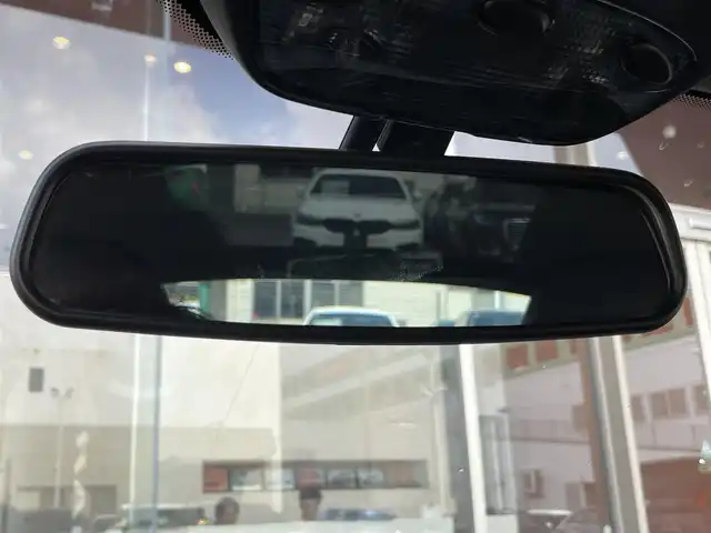 ポルシェ ９１１ カレラ4 S 鹿児島県 2011(平23)年 2.9万km 黄 禁煙車/左ハンドル/4WD/スポーツクロノパッケージ/スポーツデザインステアリング/純正ナビ/バックカメラ/BOSEサウンド/ブラックレザースポーツ/シートヒーター/カーボンスカッフプレート/PSM/取扱説明書/保証書/スペアキー