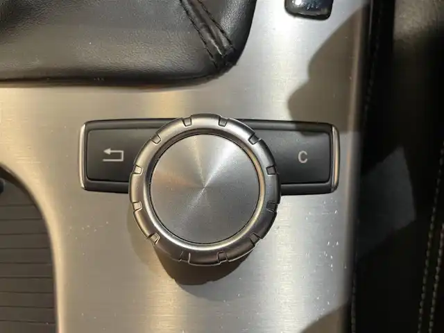 メルセデス・ベンツ ＳＬＫ２００ ブルーエフィシェンシー 新潟県 2011(平23)年 8.9万km イリジウムシルバー クルーズコントロール＆可変スピードリミッター/７インチワイドディスプレイ/ナビゲーションシステム/・CD/DVD/TV/BT/ビークルダイナミクスコントロール/パドルシフト/ブレーキアシスト/アンチロックブレーキシステム/HIDヘッドライト/シートヒーター/ETC/ドライブレコーダー