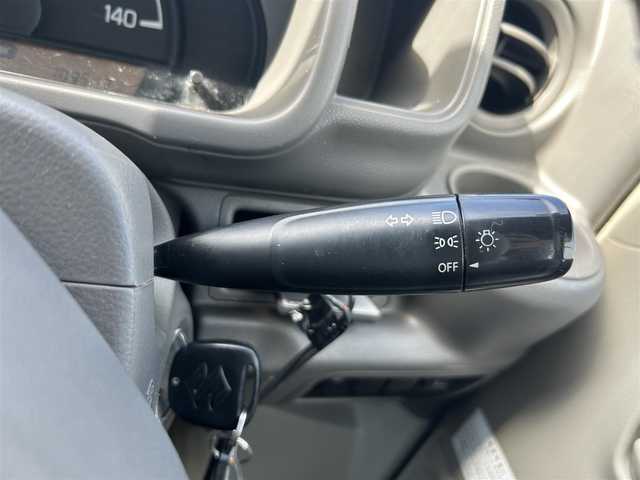 スズキ エブリイ PC 岡山県 2018(平30)年 11万km シルキーシルバーメタリック 登録時走行距離109513km/社外ナビ/フルセグTV(AM.FM.CD.DVD.TV.BT)/バックカメラ/ETC/ドライブレコーダー/社外AW/フロアマット/ドアバイザー/４WD/イモビライザー