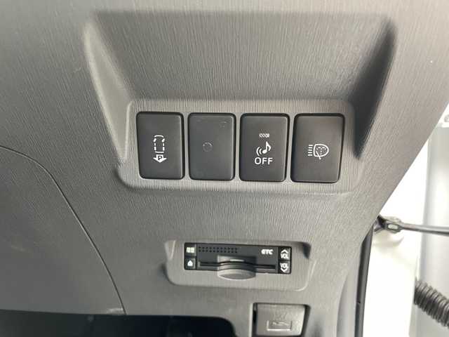 トヨタ プリウス α G ツーリングセレクション 福島県 2012(平24)年 4.9万km ホワイトパールクリスタルシャイン 純正ナビ（CD・DVD・TV）/ドライブレコーダー/ETC/クルーズコントロール/革巻きステアリング/LEDヘッドライト/オートライト/フォグランプ/バックカメラ/AAC/スマートキー