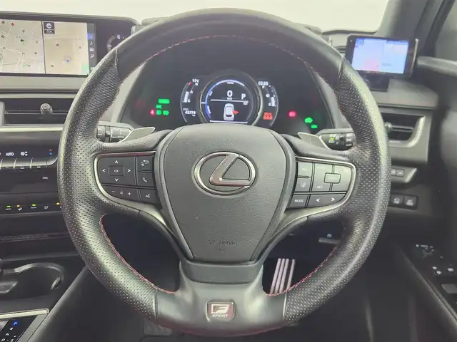 レクサス ＵＸ 250h Fスポーツ 愛知県 2020(令2)年 4.3万km マダーレッド 純正ナビ/パノラマミックビューモニター/ブラインドスポットモニター/ヘッドアップディスプレイ/ETC2.0/プリクラッシュセーフティシステム/レーダークルーズコントロール/純正18インチアルミホイール/フルセグTV/LEDヘッドライト/ドライブレコーダー/シートヒーター/エアコン/置くだけ充電/プッシュスタート/電動格納ミラー