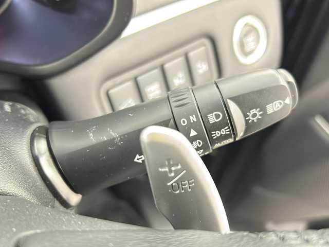 三菱 デリカＤ：５ P 大阪府 2022(令4)年 4.2万km アメジストブラック ワンオーナー　/純正１０．１型ナビ　/１０．１型アルパインフリップダウンモニター　/電動ステップ　/電動リアゲート　/ＨＤＭＩ　/ＢＳＭ　/ステアリングヒーター　/アラウンドビューモニター　/ステアリングスイッチ