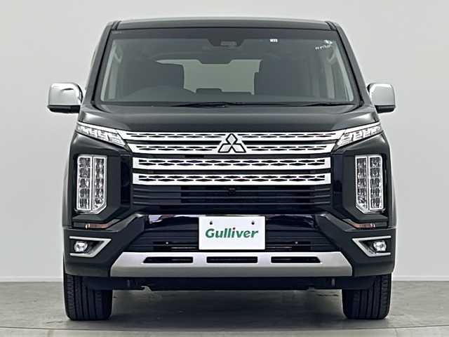 三菱 デリカＤ：５ P 大阪府 2022(令4)年 4.2万km アメジストブラック ワンオーナー　/純正１０．１型ナビ　/１０．１型アルパインフリップダウンモニター　/電動ステップ　/電動リアゲート　/ＨＤＭＩ　/ＢＳＭ　/ステアリングヒーター　/アラウンドビューモニター　/ステアリングスイッチ