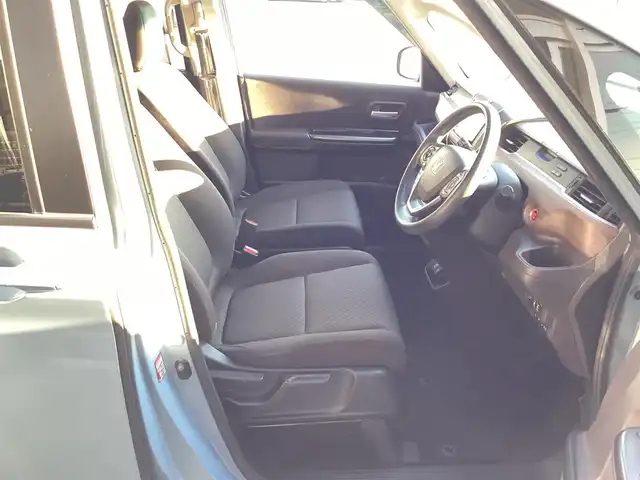 ホンダ フリード G ホンダセンシング 愛知県 2020(令2)年 4.6万km シーグラスブルーパール ワンオーナー　/社外ＳＤナビ　/フルセグ　/バックカメラ　/両側パワースライド　/センシング　/ＬＤＡ　/シートヒーター　/アイドリングストップ　/前後ドライブレコーダー　/サンシェード　/スマートキー　/オートライト