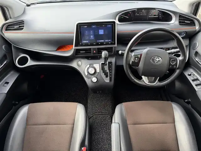 トヨタ シエンタ ハイブリッド G クエロ 愛知県 2019(令1)年 6.3万km ブラックマイカ 純正ナビ/パノラマミックビューモニター/両側パワースライドドア/ETC2.0/純正16インチアルミホイール/クルーズコントロール/LEDヘッドライト/フルセグTV/ドライブレコーダー/ハーフレザーシート/スマートキー/プッシュスタート/電動格納ミラー/Bluetooth/CD/DVD再生