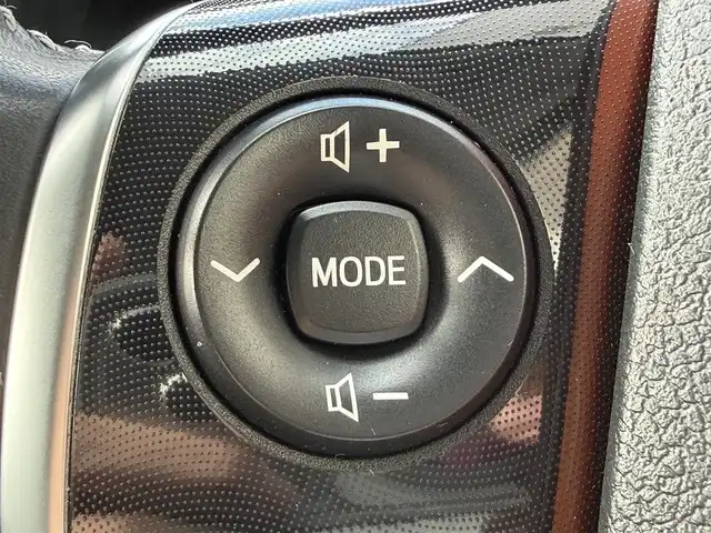 トヨタ シエンタ ハイブリッド G クエロ 愛知県 2019(令1)年 6.3万km ブラックマイカ 純正ナビ/パノラマミックビューモニター/両側パワースライドドア/ETC2.0/純正16インチアルミホイール/クルーズコントロール/LEDヘッドライト/フルセグTV/ドライブレコーダー/ハーフレザーシート/スマートキー/プッシュスタート/電動格納ミラー/Bluetooth/CD/DVD再生