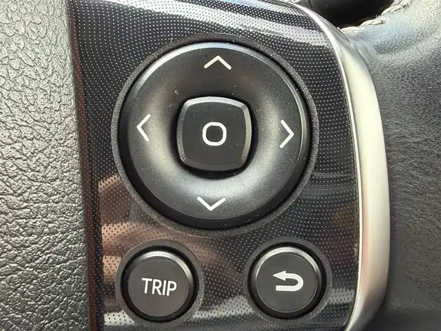 トヨタ シエンタ ハイブリッド G クエロ 愛知県 2019(令1)年 6.3万km ブラックマイカ 純正ナビ/パノラマミックビューモニター/両側パワースライドドア/ETC2.0/純正16インチアルミホイール/クルーズコントロール/LEDヘッドライト/フルセグTV/ドライブレコーダー/ハーフレザーシート/スマートキー/プッシュスタート/電動格納ミラー/Bluetooth/CD/DVD再生