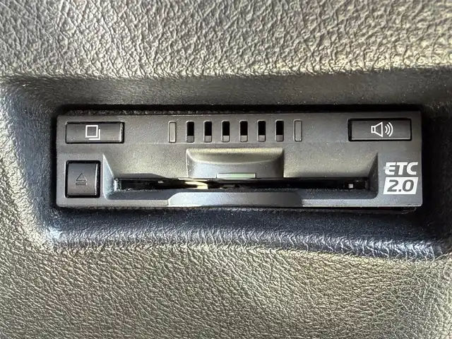 トヨタ シエンタ ハイブリッド G クエロ 愛知県 2019(令1)年 6.3万km ブラックマイカ 純正ナビ/パノラマミックビューモニター/両側パワースライドドア/ETC2.0/純正16インチアルミホイール/クルーズコントロール/LEDヘッドライト/フルセグTV/ドライブレコーダー/ハーフレザーシート/スマートキー/プッシュスタート/電動格納ミラー/Bluetooth/CD/DVD再生