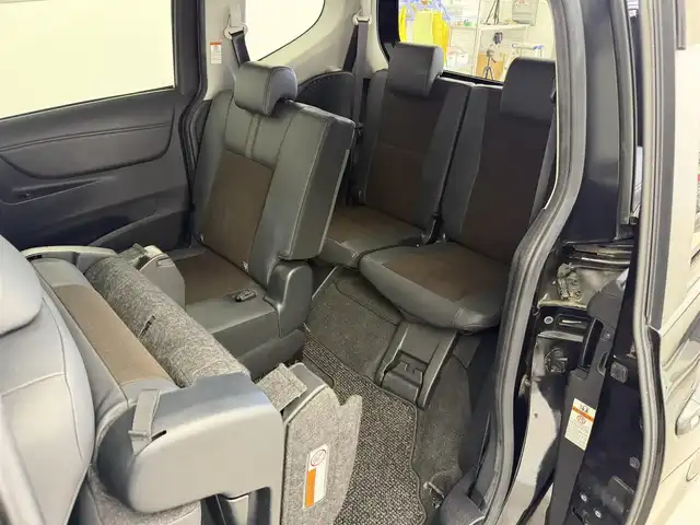 トヨタ シエンタ ハイブリッド G クエロ 愛知県 2019(令1)年 6.3万km ブラックマイカ 純正ナビ/パノラマミックビューモニター/両側パワースライドドア/ETC2.0/純正16インチアルミホイール/クルーズコントロール/LEDヘッドライト/フルセグTV/ドライブレコーダー/ハーフレザーシート/スマートキー/プッシュスタート/電動格納ミラー/Bluetooth/CD/DVD再生