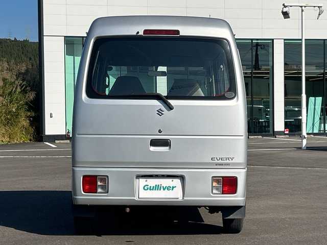 スズキ エブリイ PA 鹿児島県 2008(平20)年 7万km シルキーシルバーメタリック 両側スライドドア/ハロゲンヘッドライト/ＨＤＤミュージックサーバー/　　CD/DVD/BT/純正フロアマット/社外12インチアルミホイール/取扱説明書/記録簿/スペアキー/ベンチシート/フルフラットシート