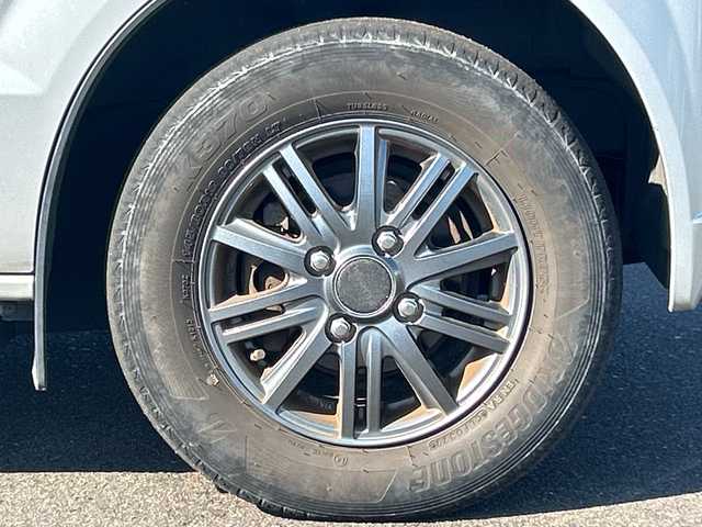 スズキ エブリイ PA 鹿児島県 2008(平20)年 7万km シルキーシルバーメタリック 両側スライドドア/ハロゲンヘッドライト/ＨＤＤミュージックサーバー/　　CD/DVD/BT/純正フロアマット/社外12インチアルミホイール/取扱説明書/記録簿/スペアキー/ベンチシート/フルフラットシート