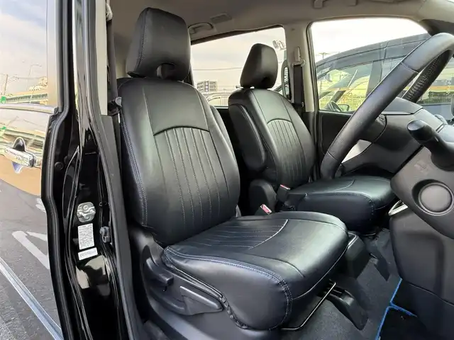 日産 セレナ e－パワー ハイウェイスター V 福岡県 2019(平31)年 5.7万km ダイヤモンドブラック 純正9型SDナビ(フルセグTV/CD/DVD/BT)アラウンドビューモニターフリップダウンモニタープロパイロットエマージェンシーブレーキコーナーセンサー両側パワスラドラレコETCデジタルインナーミラーシートヒーターハンドルヒーターUSBポートレザー調シートカバー純正LEDヘッドライト純正フロアマット純正15インチアルミホイール