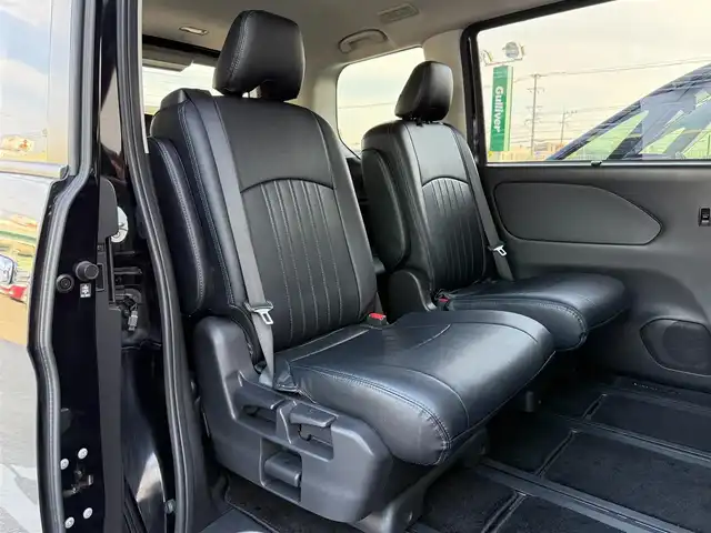 日産 セレナ e－パワー ハイウェイスター V 福岡県 2019(平31)年 5.7万km ダイヤモンドブラック 純正9型SDナビ(フルセグTV/CD/DVD/BT)アラウンドビューモニターフリップダウンモニタープロパイロットエマージェンシーブレーキコーナーセンサー両側パワスラドラレコETCデジタルインナーミラーシートヒーターハンドルヒーターUSBポートレザー調シートカバー純正LEDヘッドライト純正フロアマット純正15インチアルミホイール