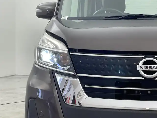 日産 デイズ ルークス ハイウェイスターX 福岡県 2018(平30)年 3万km アッシュブラウンM 純正ナビ／フルセグＴＶ　/アラウンドビューモニター　/ＥＴＣ　/前方ドラレコ　/コーナーセンサー　/エマージェンシーブレーキ　/レーンキープ　/アイドリングストップ　/片側パワースライドドア　/純正１４インチＡＷ