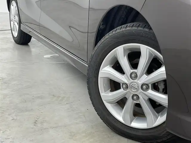 日産 デイズ ルークス ハイウェイスターX 福岡県 2018(平30)年 3万km アッシュブラウンM 純正ナビ／フルセグＴＶ　/アラウンドビューモニター　/ＥＴＣ　/前方ドラレコ　/コーナーセンサー　/エマージェンシーブレーキ　/レーンキープ　/アイドリングストップ　/片側パワースライドドア　/純正１４インチＡＷ