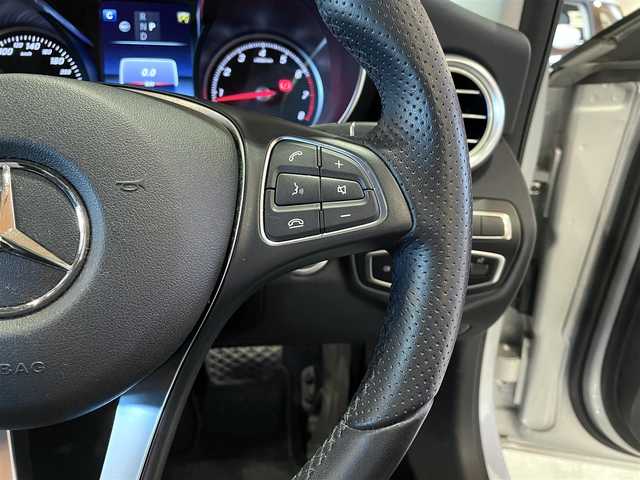 メルセデス・ベンツ Ｃ２００ 4マチックアバンギャルド 道央・札幌 2017(平29)年 6.1万km イリジウムシルバー メタリックペイント/レーダーセーフティパッケージ/　・ACC/　・PRE-SAFE/　・ブラインドスポットアシスト/　・レーンキープアシスト/　・リアCPA/　・BASプラス/純正HDDナビ/フルセグTV/CD/DVD/USB/Bluetooth/SD/バックカメラ/パークトロニック/LEDヘッドライト/ハーフレザーシート/電動フロントシート/シートヒーター