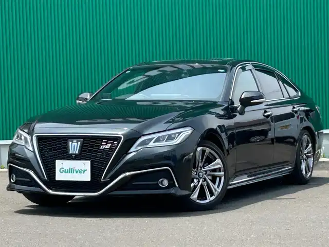 トヨタ クラウン ハイブリッド RS アドバンス 宮城県 2021(令3)年 2.9万km プレシャスブラックパール セーフティパッケージプラス/・デジタルインナーミラー/・パーキングサポートブレーキ＋リアカメラディテクション/・パノラミックビューモニター/リアコンフォートパッケージ/・リアオートエアコン/・後席パワーシート/・後席シートヒーター/・可動式ヘッドレスト（助手席）/アシストグリップ/・電動サンシェード（リア）/・手動サンシェード（リアドア）/・イージークローザー（全ドア）/・ボックス/スイッチ付アームレスト（後席中央）/ムーンルーフ/置くだけ充電/＝＝＝/Toyota Safety Sense/純正ナビ/【CD・DVD・SD・BT・USB・フルセグTV】/本革シート/シートヒーター・エアシート/パワーシート（メモリ付）/社外ドライブレコーダー/社外GPSレーダー/レーダークルーズコントロール/レーントレーシングアシスト/ヘッドアップディスプレイ/ブラインドスポットモニター/パーキングサポートブレーキ/リヤクロストラフィックアラート/ロードサインアシスト/電子パーキング/ブレーキホールド/LEDヘッドライト/LEDフォグ/スマートキー/ETC
