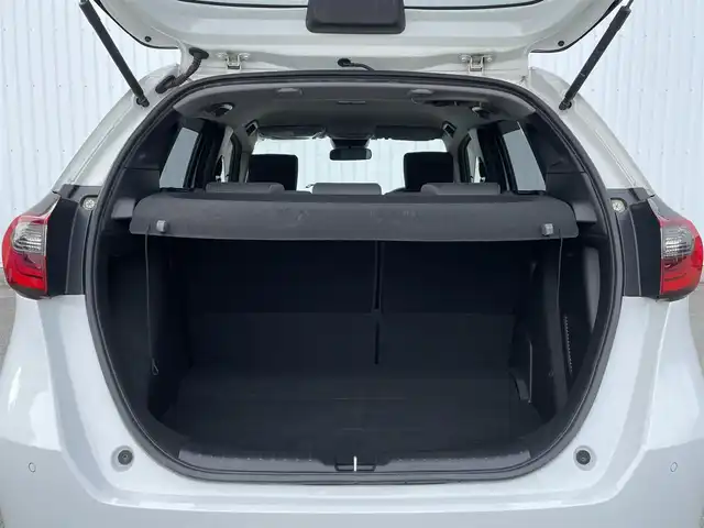 ホンダ フィット e:HEVベーシック 福岡県 2020(令2)年 3.2万km タフタホワイトⅢ ホンダセンシング/社外ナビ（ＳＬ１１１８ＮＶ）/バックカメラ/レーダークルーズコントロール/コーナーセンサー/ＥＴＣ２．０/ＬＥＤオートライト/スマートキー/プッシュスタート/ＥＣＯＮ/電動パーキング