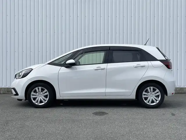 ホンダ フィット e:HEVベーシック 福岡県 2020(令2)年 3.2万km タフタホワイトⅢ ホンダセンシング/社外ナビ（ＳＬ１１１８ＮＶ）/バックカメラ/レーダークルーズコントロール/コーナーセンサー/ＥＴＣ２．０/ＬＥＤオートライト/スマートキー/プッシュスタート/ＥＣＯＮ/電動パーキング