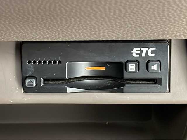 スズキ ラパン ショコラ G 千葉県 2015(平27)年 5.1万km キャンドルオレンジメタリック 禁煙車/社外SDナビ/オートライト/バックカメラ/ETC/AC/純正フロアマット/キセノンヘッドライト/Wエアバック/アイドリングストップ/合皮レザーシート/電格ミラー/ドアバイザー/スマートキー/スタートボタン